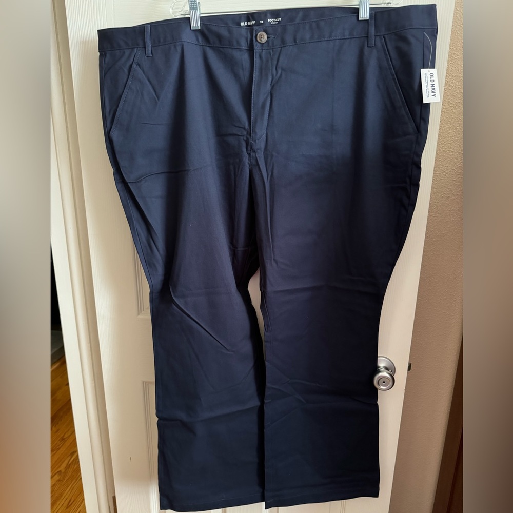 Brand new with tags - Old Navy - Boot cut Pants size 26